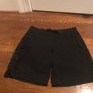 Hylete medium above knee shorts
